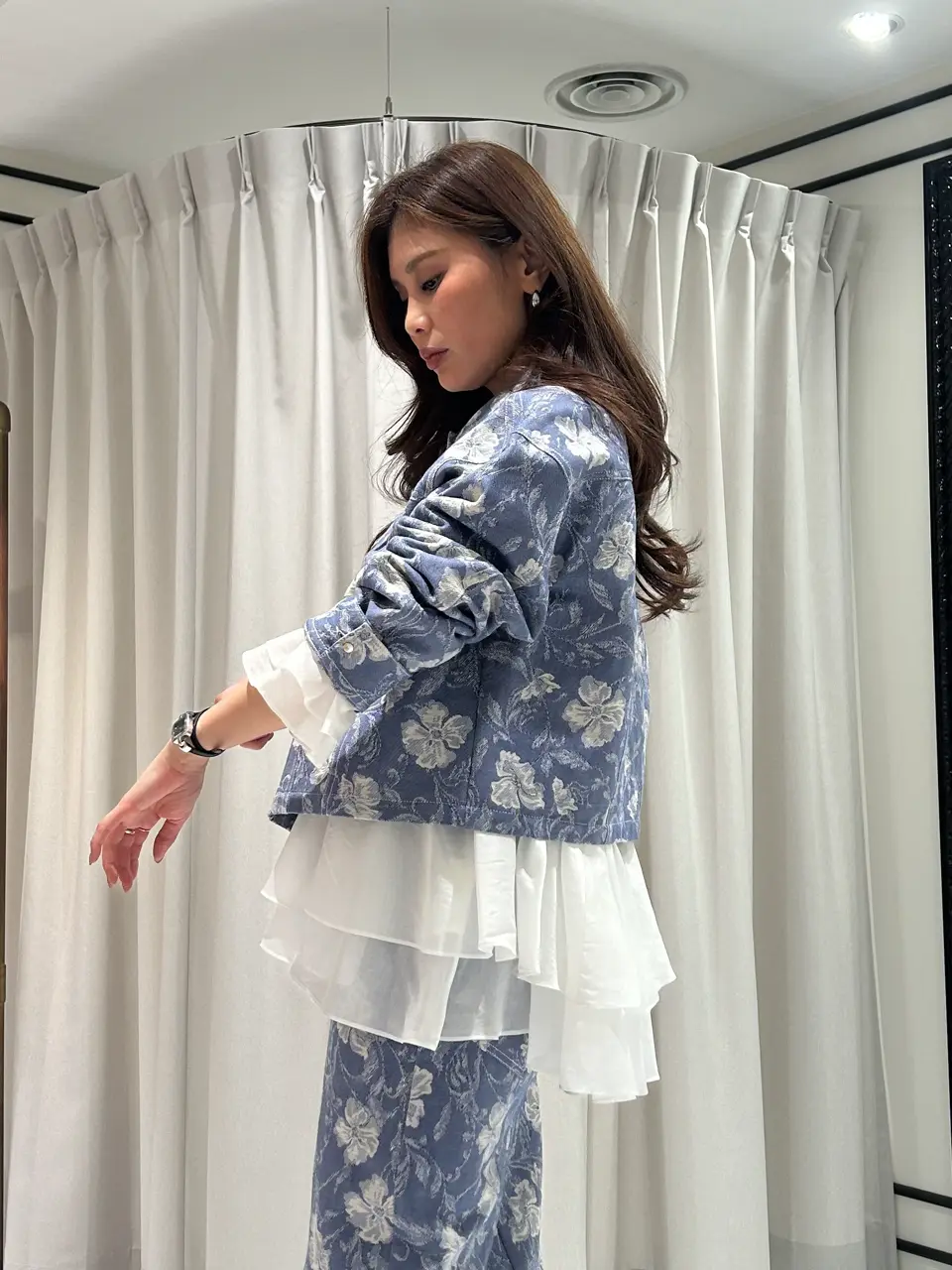 GRACE CONTINENTAL 志田　悠 コーディネート画像