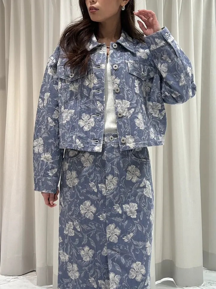 GRACE CONTINENTAL 志田　悠 コーディネート画像