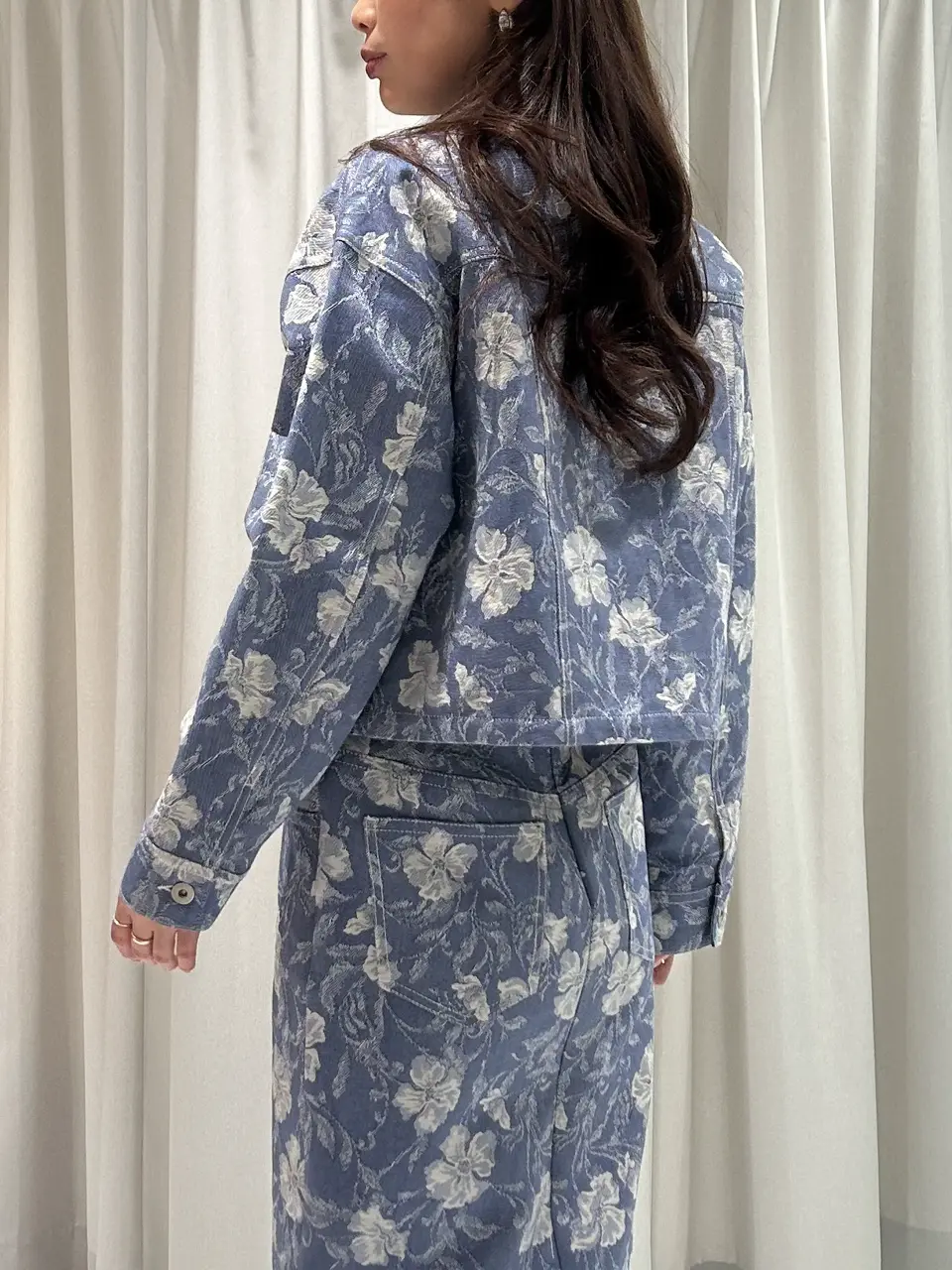 GRACE CONTINENTAL 志田　悠 コーディネート画像