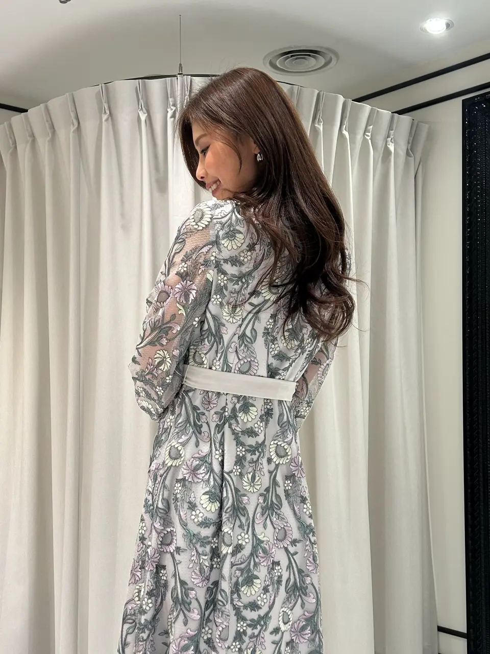 GRACE CONTINENTAL 志田　悠 コーディネート画像