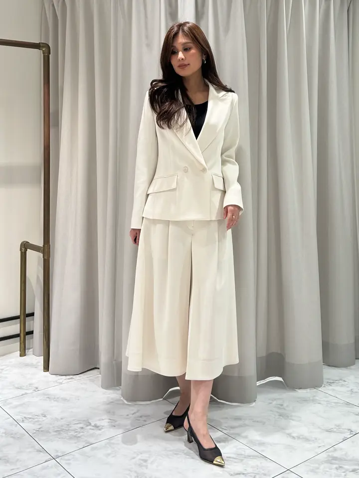 GRACE CONTINENTAL 志田　悠 コーディネート画像