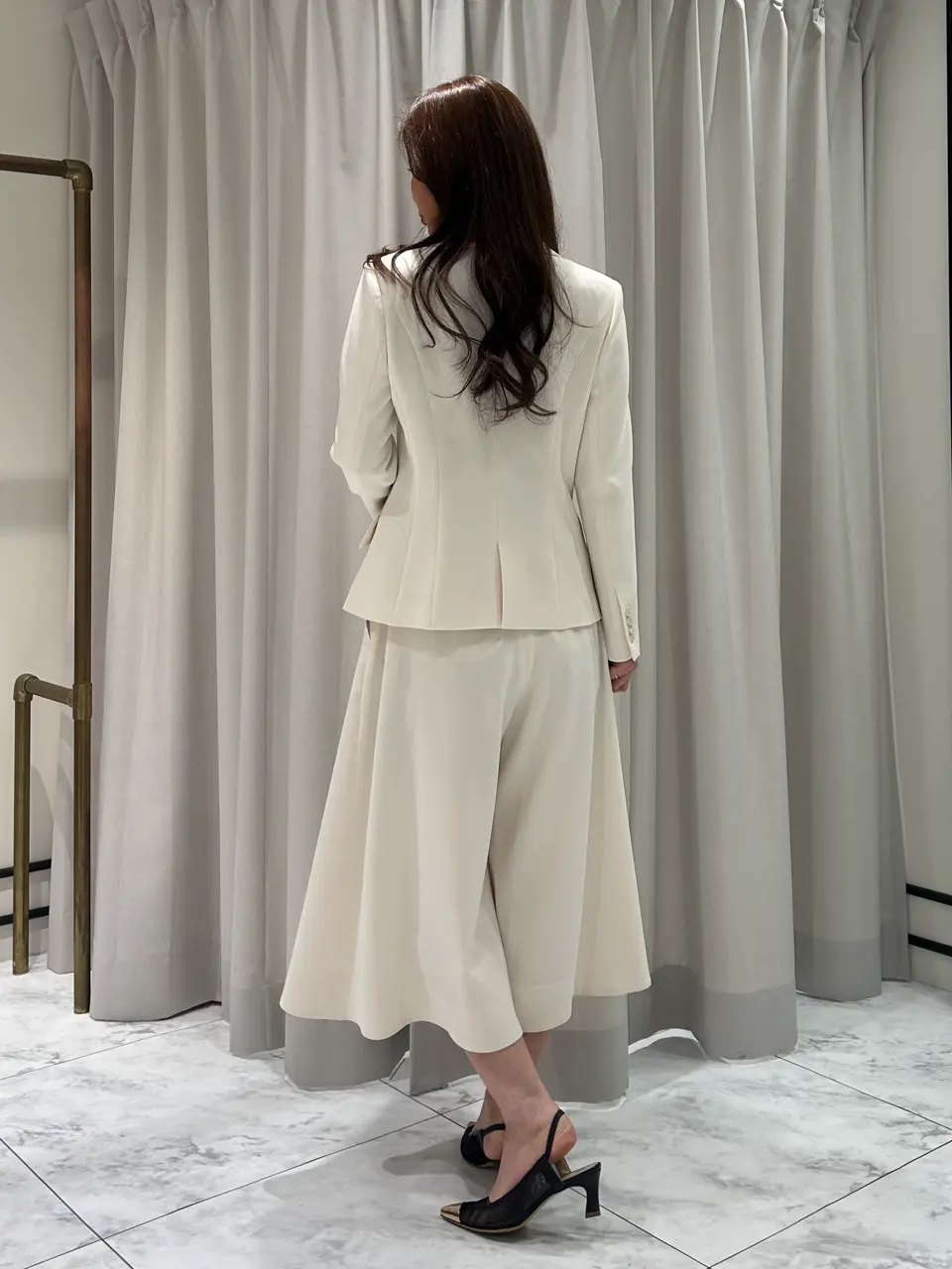 GRACE CONTINENTAL 志田　悠 コーディネート画像