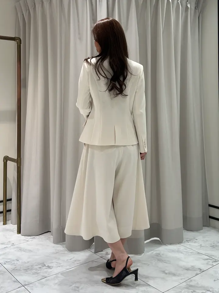 GRACE CONTINENTAL 志田　悠 コーディネート画像