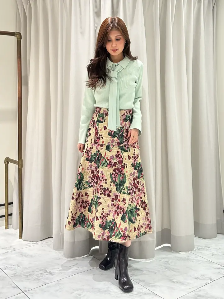 GRACE CONTINENTAL 志田　悠 コーディネート画像