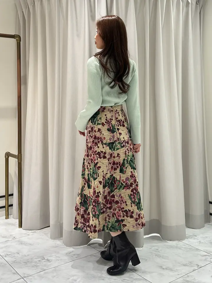 GRACE CONTINENTAL 志田　悠 コーディネート画像