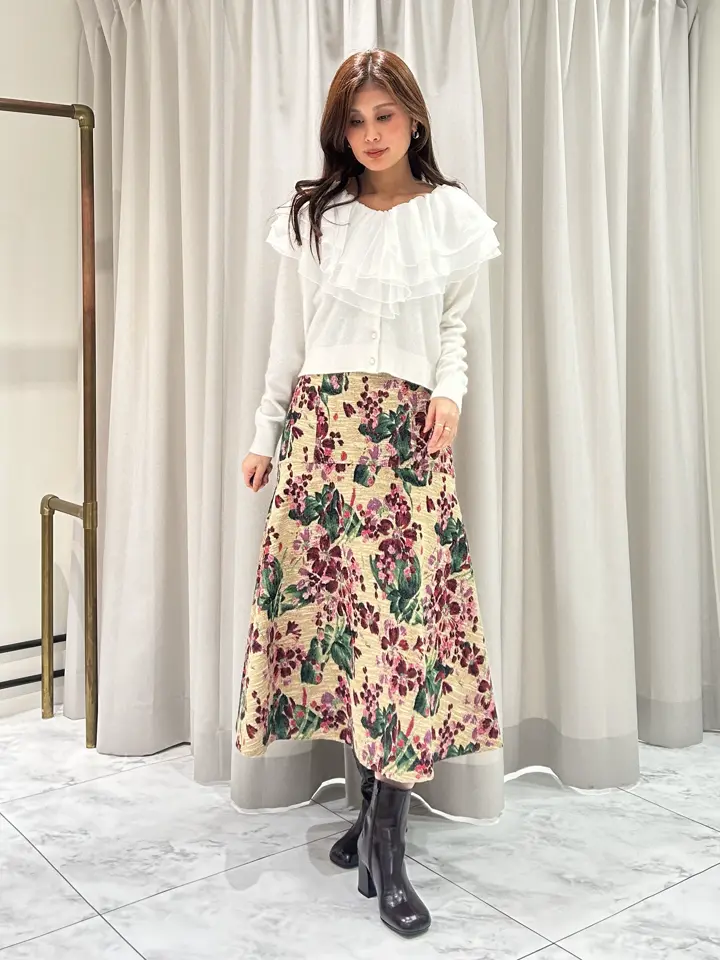 GRACE CONTINENTAL 志田　悠 コーディネート画像