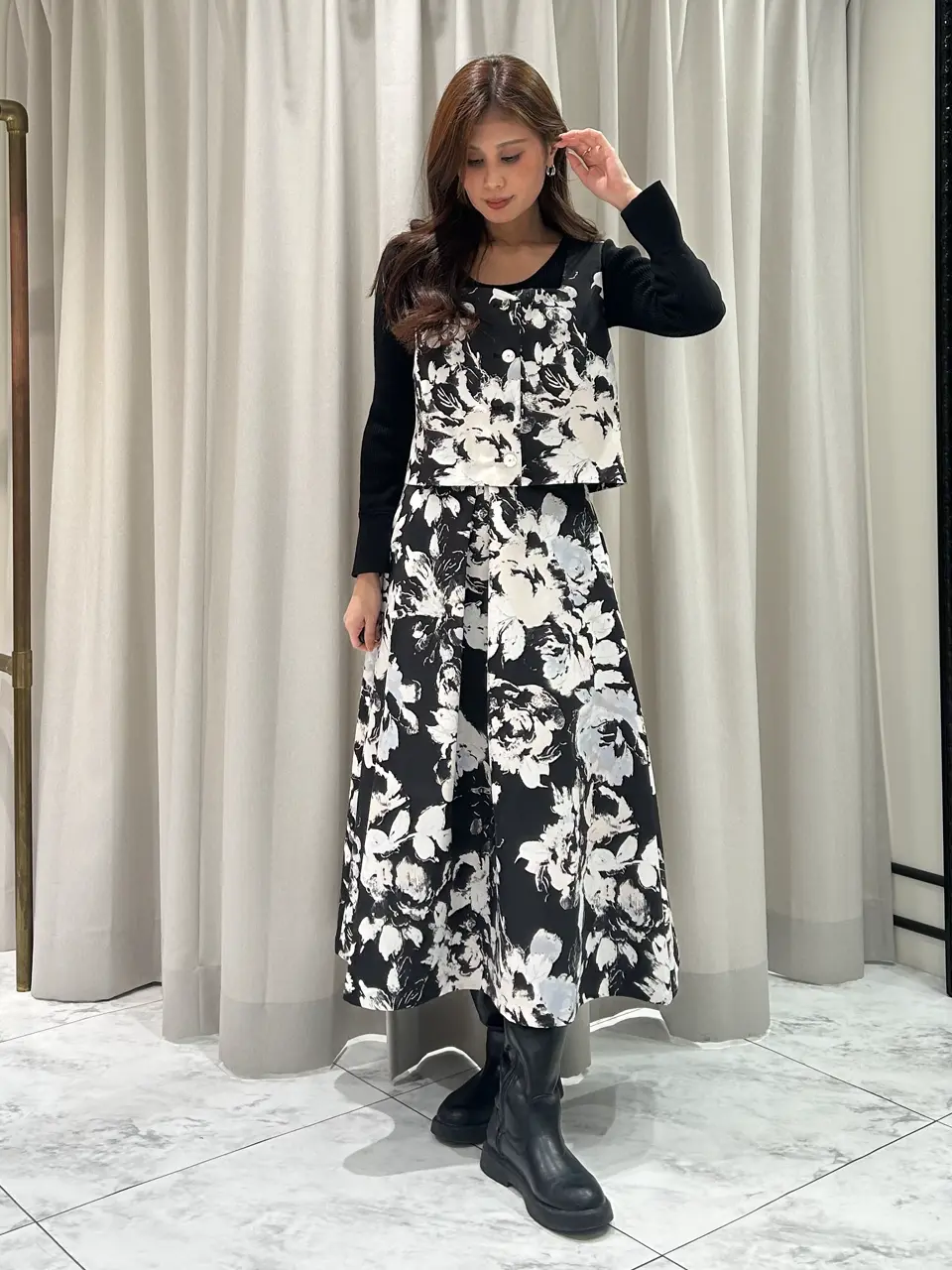 GRACE CONTINENTAL 志田　悠 コーディネート画像