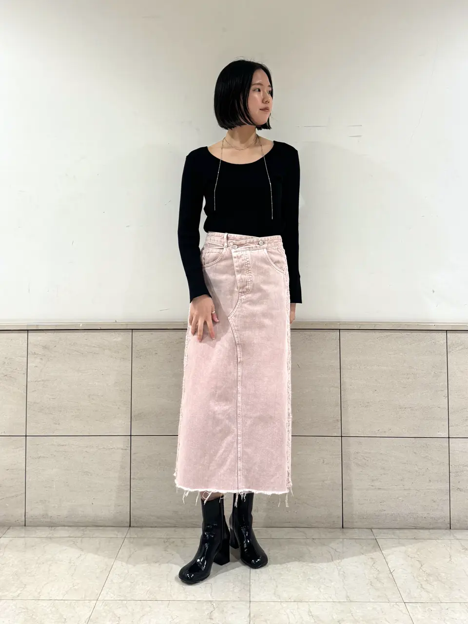 GRACE CONTINENTAL 伊藤　静華 コーディネート画像