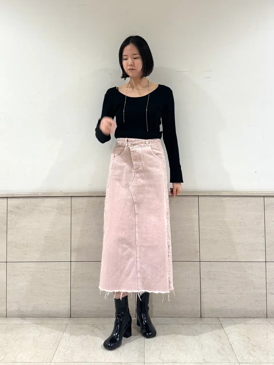 GRACE CONTINENTAL 伊藤　静華 コーディネート画像