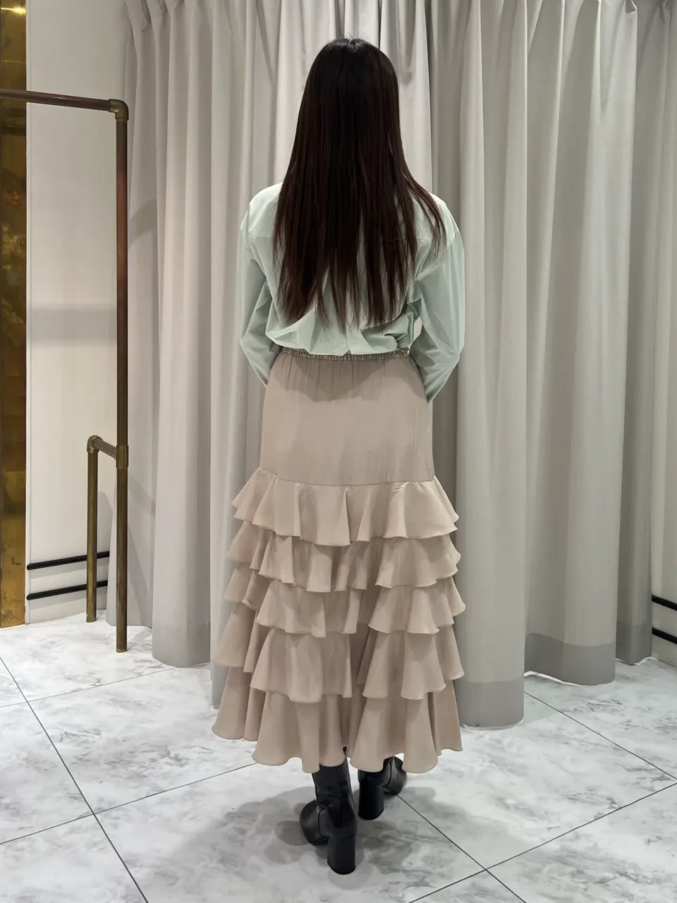 GRACE CONTINENTAL 赤坂 梨来 コーディネート画像