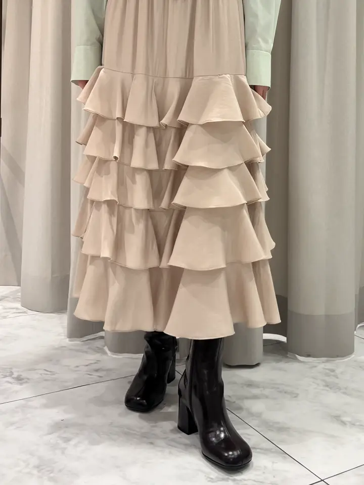 GRACE CONTINENTAL 赤坂 梨来 コーディネート画像