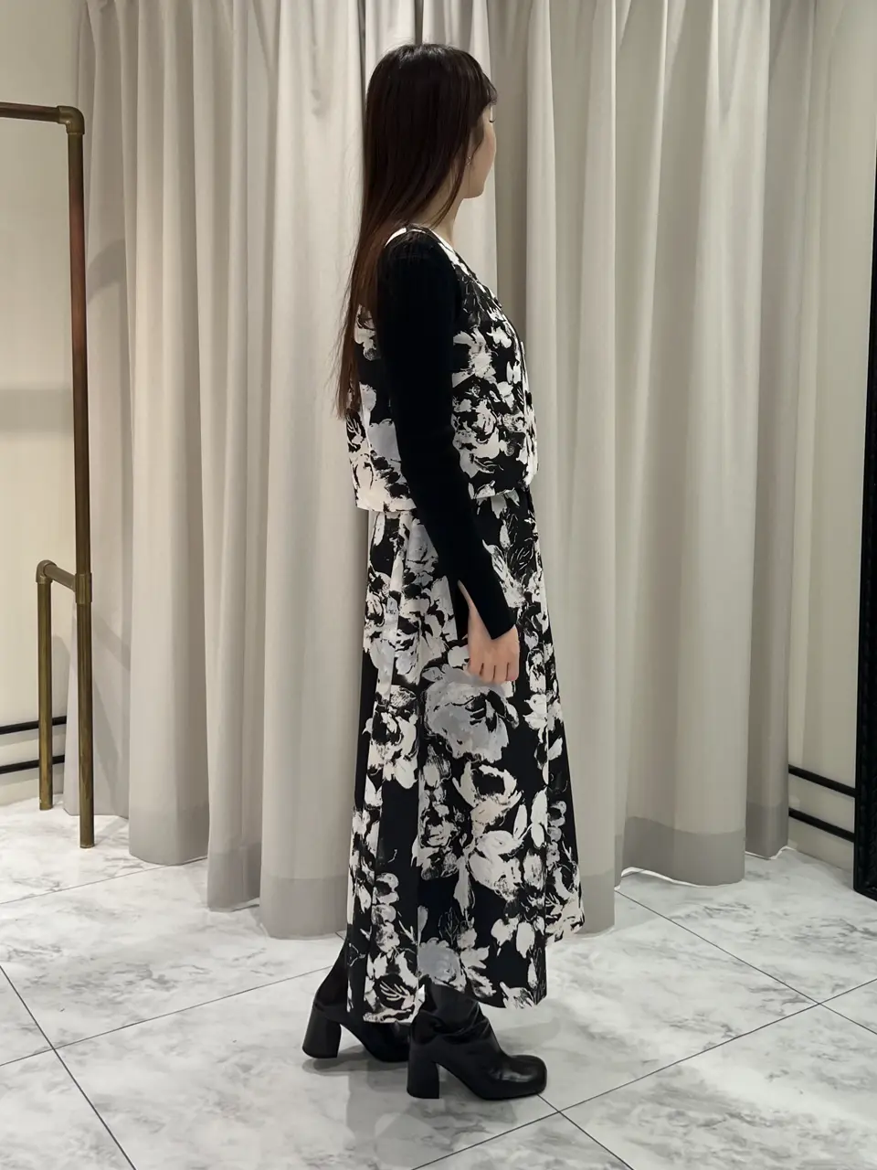 GRACE CONTINENTAL 赤坂 梨来 コーディネート画像