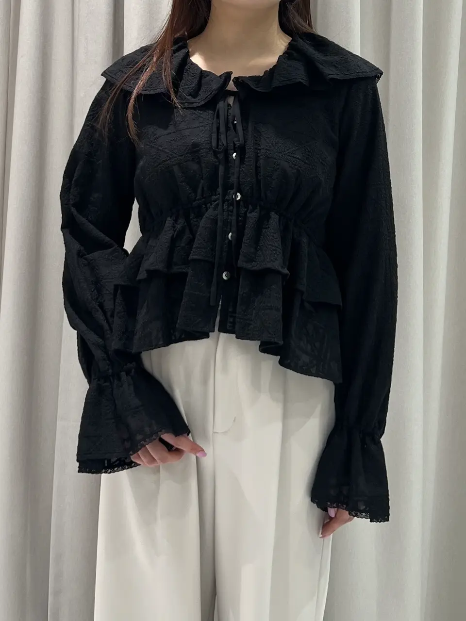 GRACE CONTINENTAL 赤坂 梨来 コーディネート画像