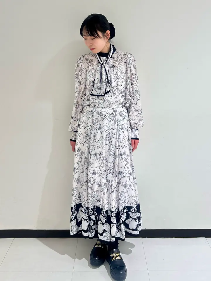 GRACE CONTINENTAL 狩野　珠季 コーディネート画像