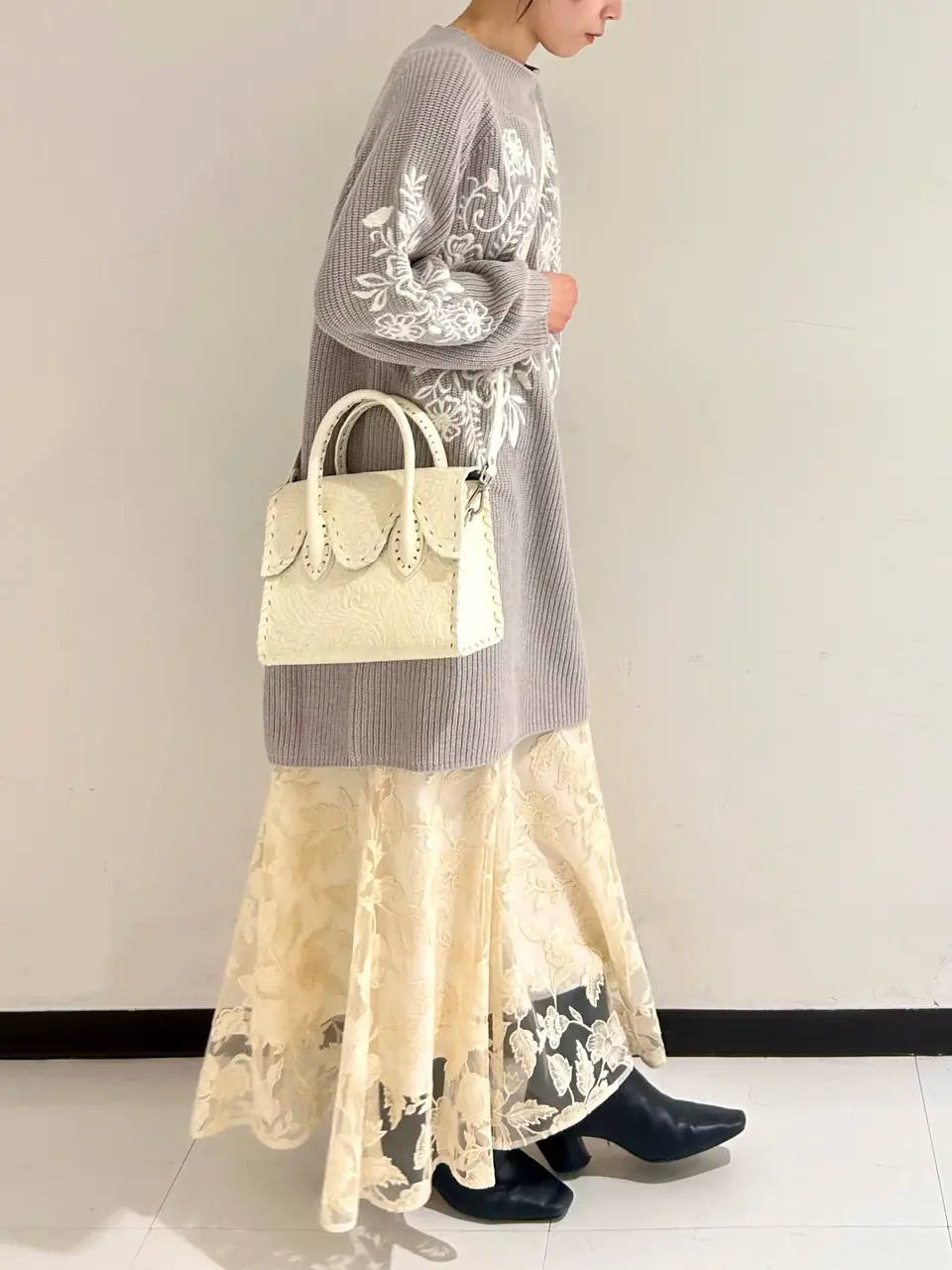 GRACE CONTINENTAL 狩野　珠季 コーディネート画像