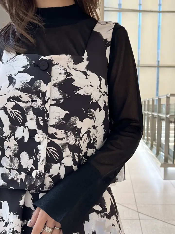 GRACE CONTINENTAL A.Kameyama コーディネート画像