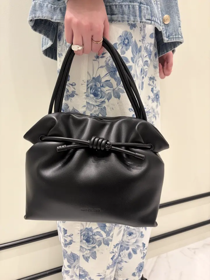 GRACE CONTINENTAL Hotei コーディネート画像