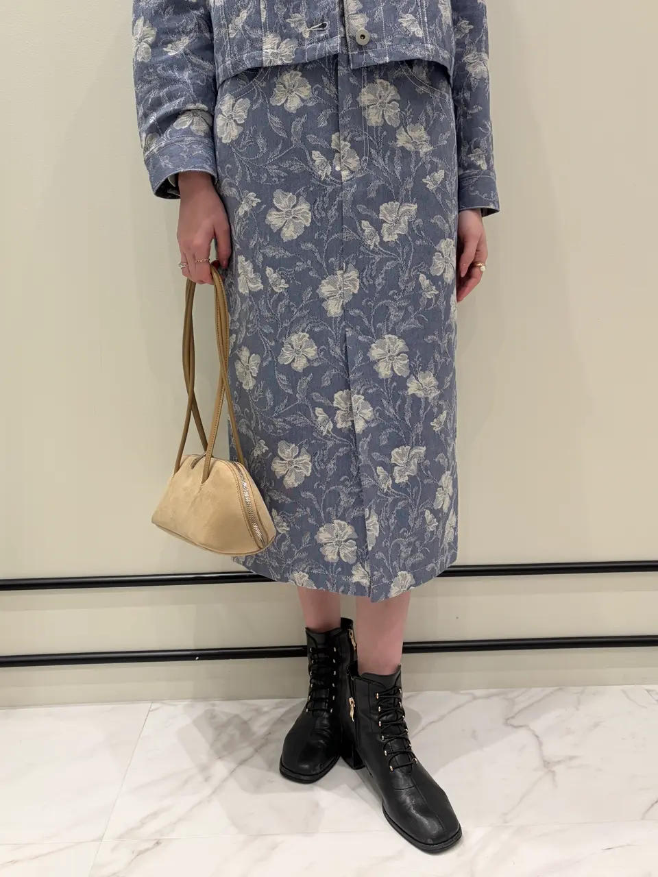 GRACE CONTINENTAL Hotei コーディネート画像