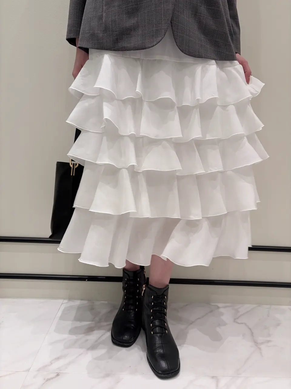 GRACE CONTINENTAL Hotei コーディネート画像