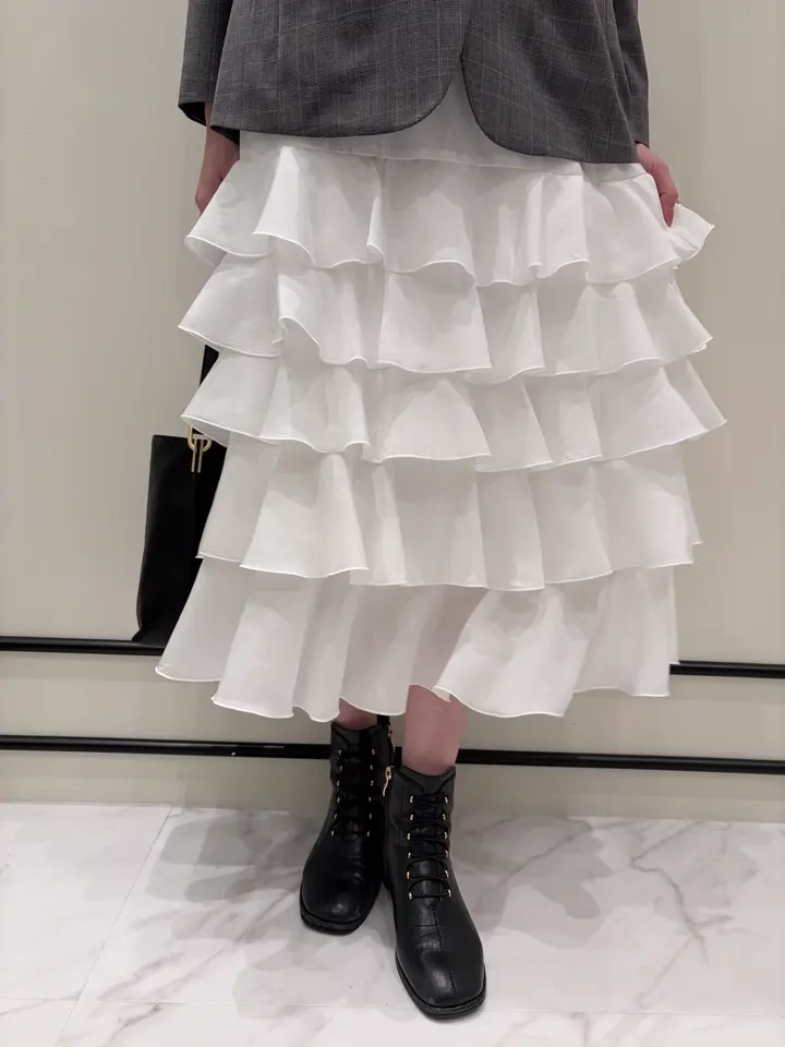 GRACE CONTINENTAL Hotei コーディネート画像