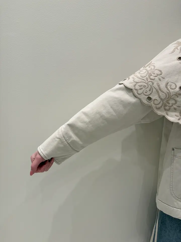 GRACE CONTINENTAL Hotei コーディネート画像