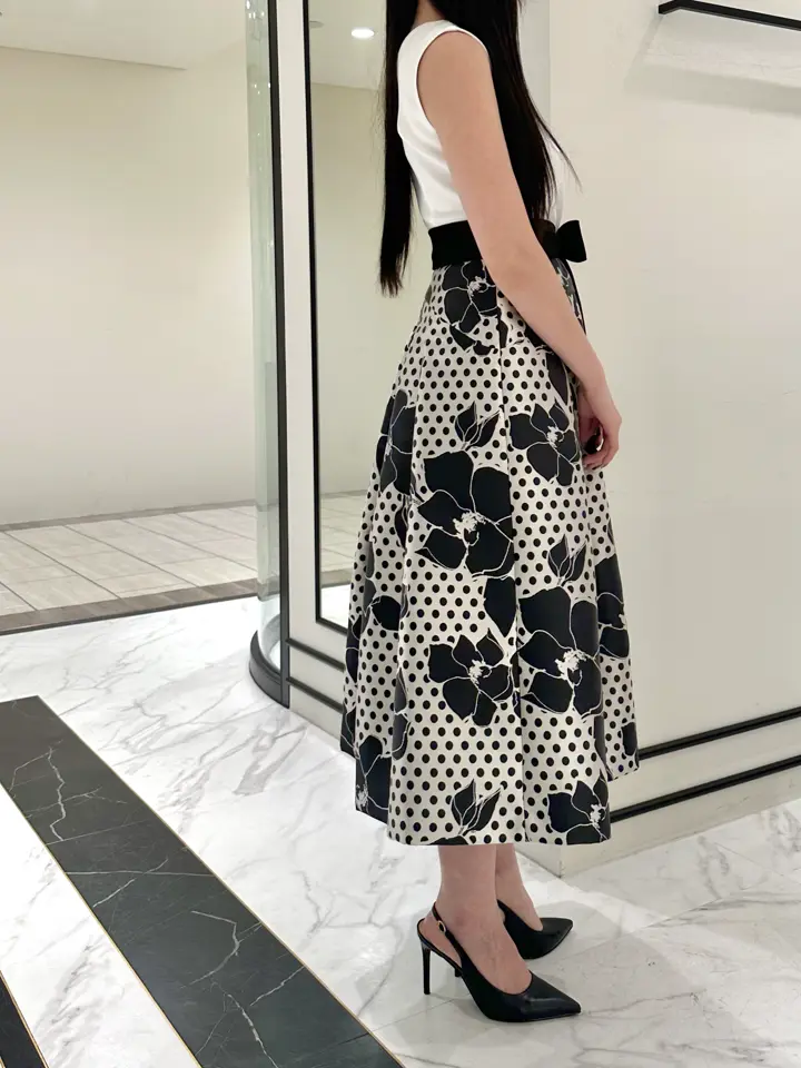 GRACE CONTINENTAL 髙田　美衣 コーディネート画像