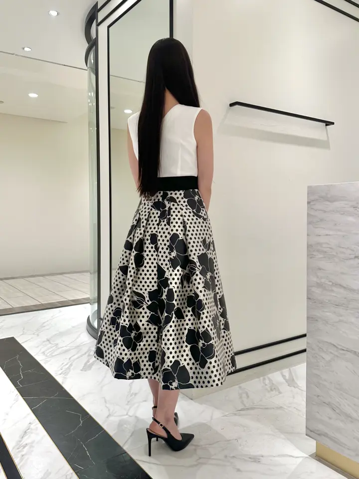 GRACE CONTINENTAL 髙田　美衣 コーディネート画像