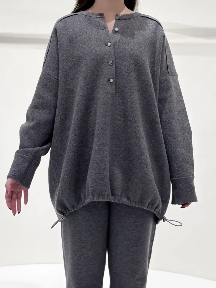 GRACE CONTINENTAL 平野 裕華 コーディネート画像