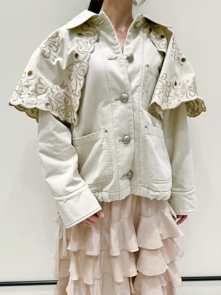 GRACE CONTINENTAL Wakazono コーディネート画像