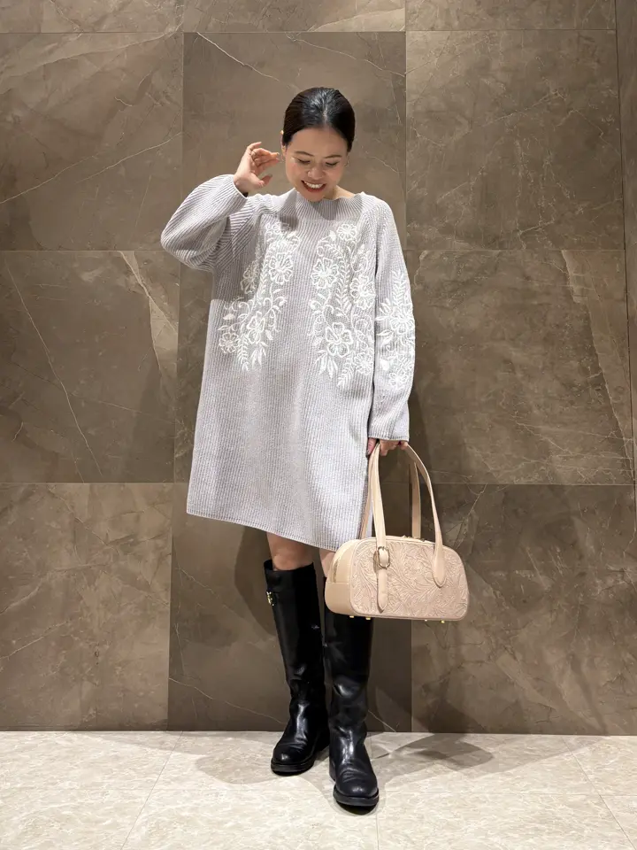 GRACE CONTINENTAL 穐山　香織 コーディネート画像