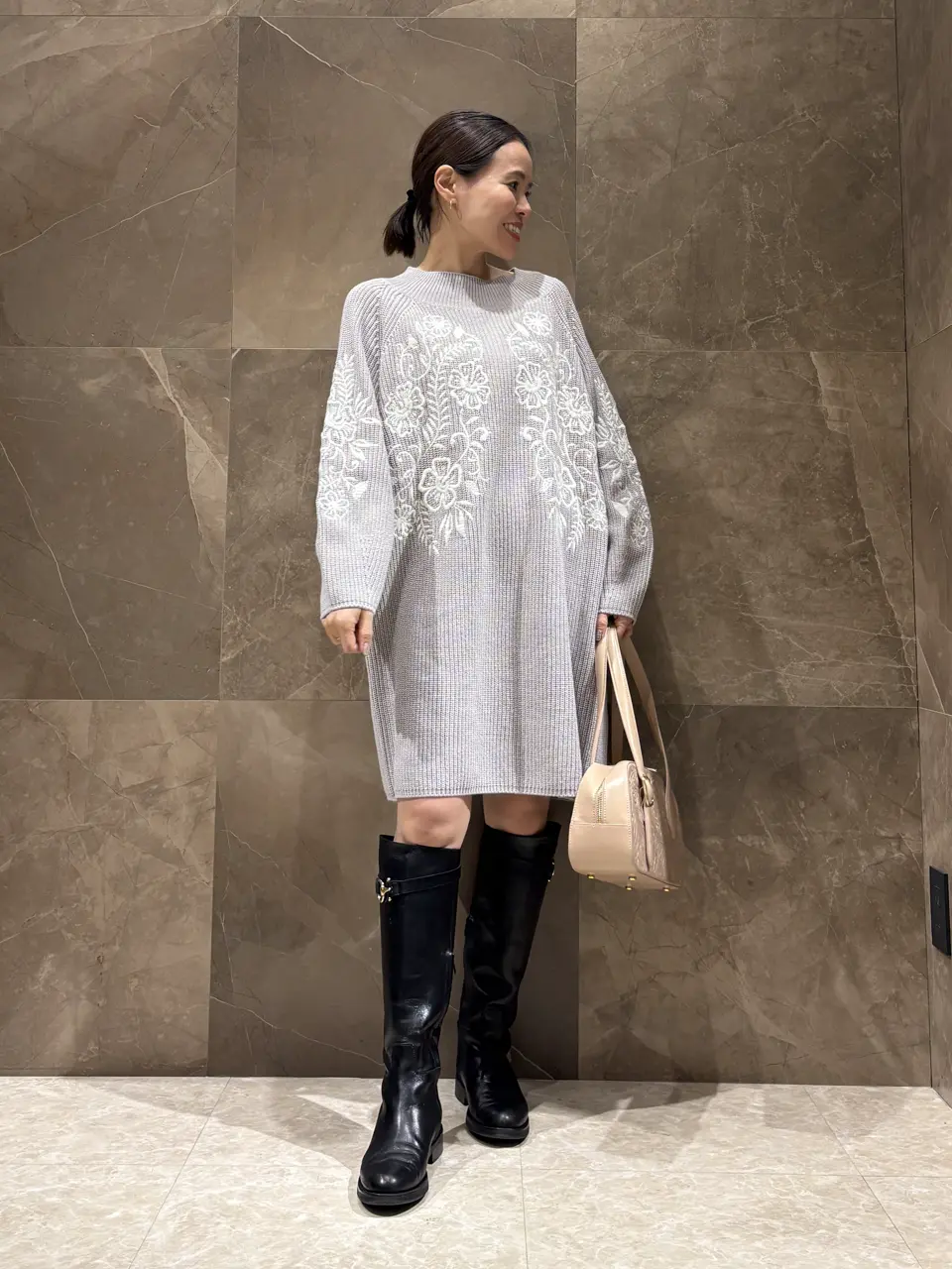 GRACE CONTINENTAL 穐山　香織 コーディネート画像