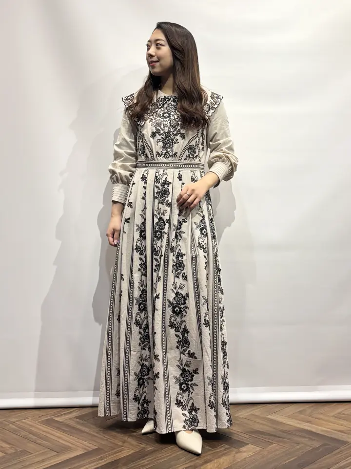 GRACE CONTINENTAL HIGASHIGAWA.R コーディネート画像