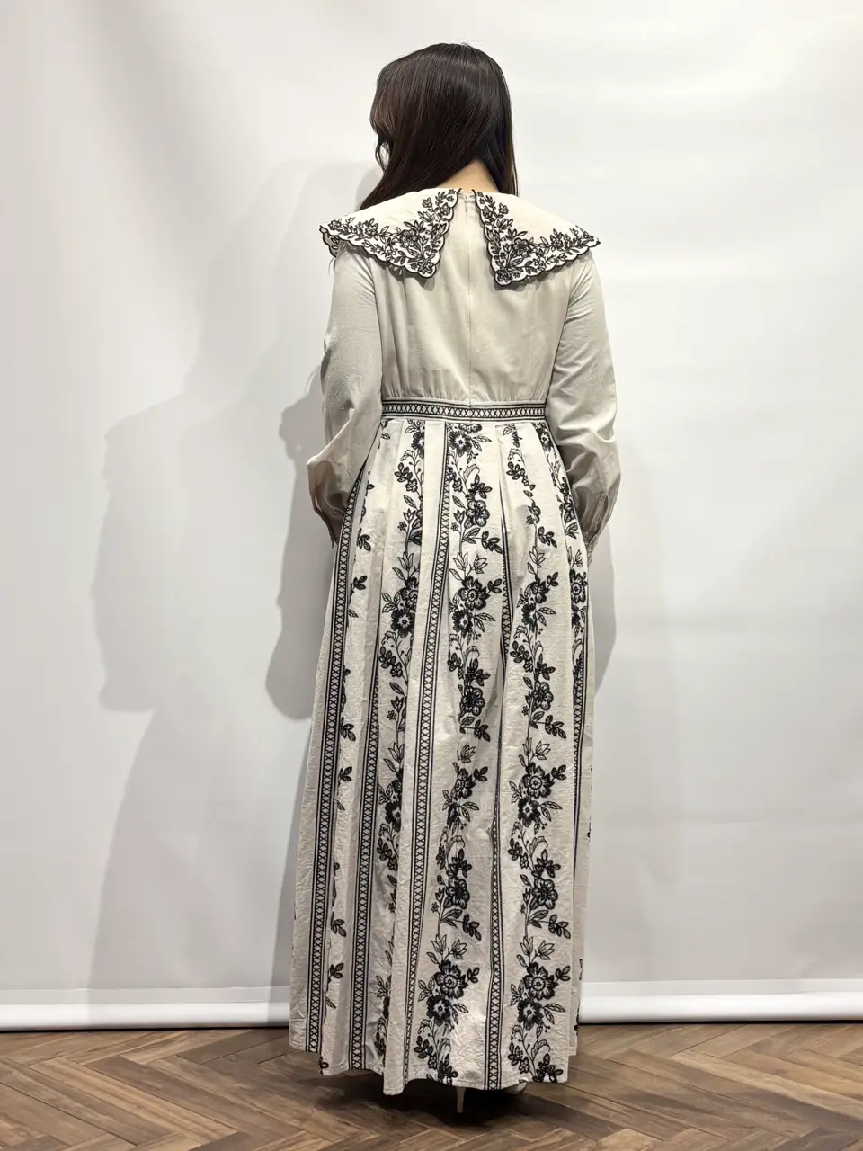 GRACE CONTINENTAL HIGASHIGAWA.R コーディネート画像