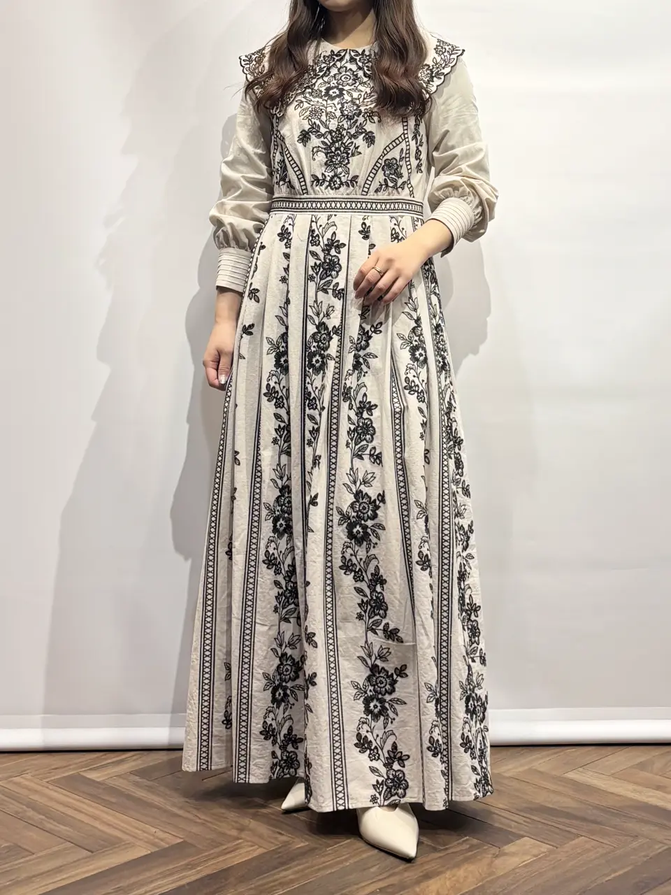 GRACE CONTINENTAL HIGASHIGAWA.R コーディネート画像