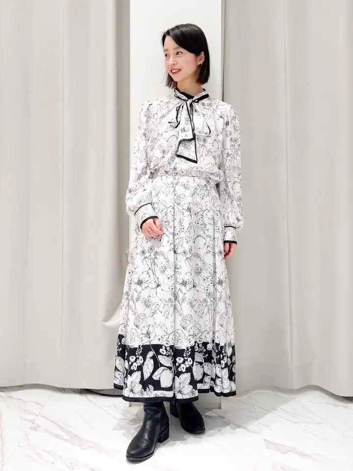 GRACE CONTINENTAL yuri コーディネート画像