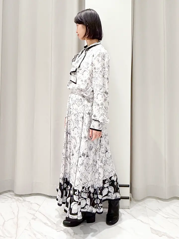 GRACE CONTINENTAL yuri コーディネート画像