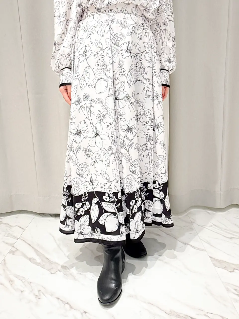 GRACE CONTINENTAL yuri コーディネート画像