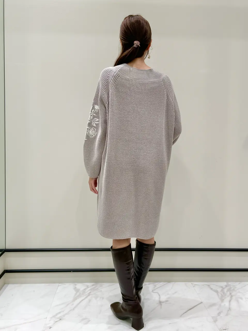 GRACE CONTINENTAL Wakazono コーディネート画像