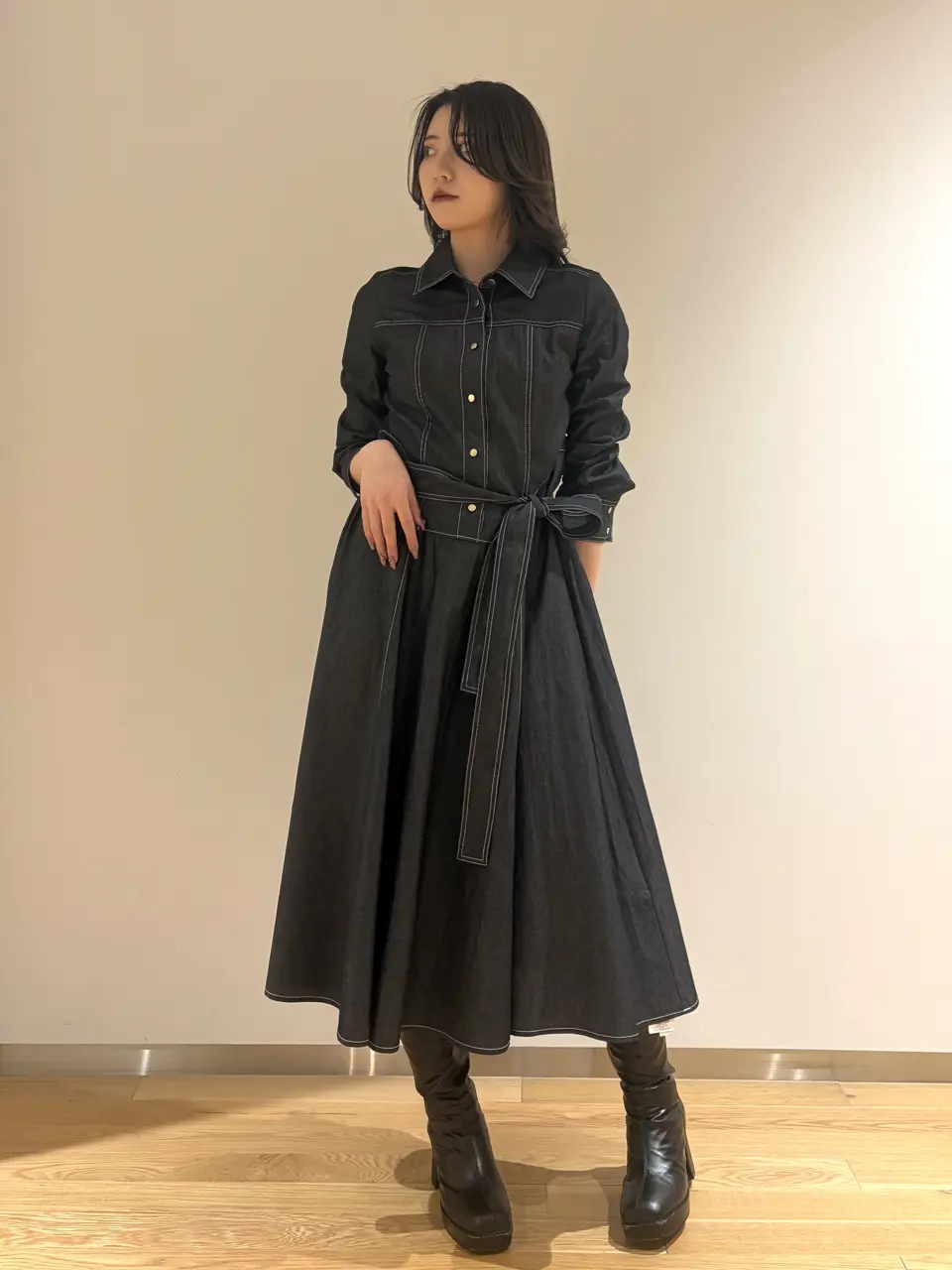  𝙆𝙄𝙈𝙐 コーディネート画像