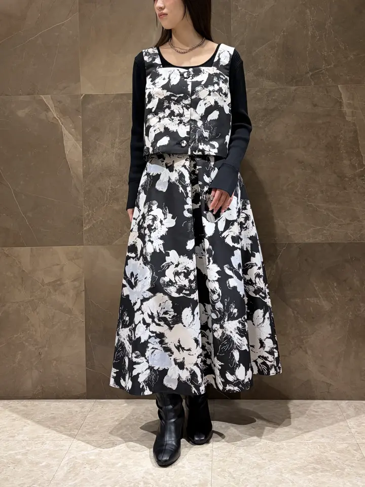 GRACE CONTINENTAL Machi コーディネート画像