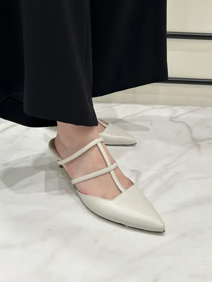 GRACE CONTINENTAL Wakazono コーディネート画像