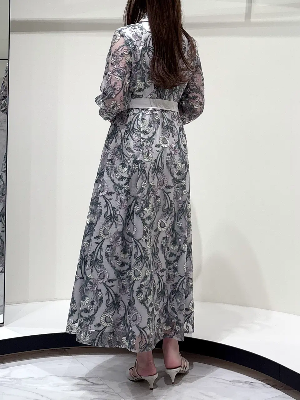 GRACE CONTINENTAL 平野 裕華 コーディネート画像