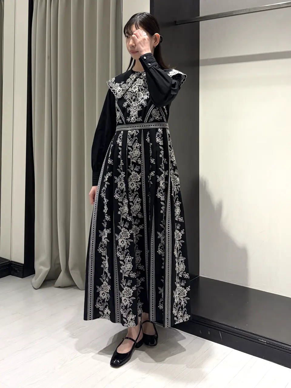  kobayashi コーディネート画像