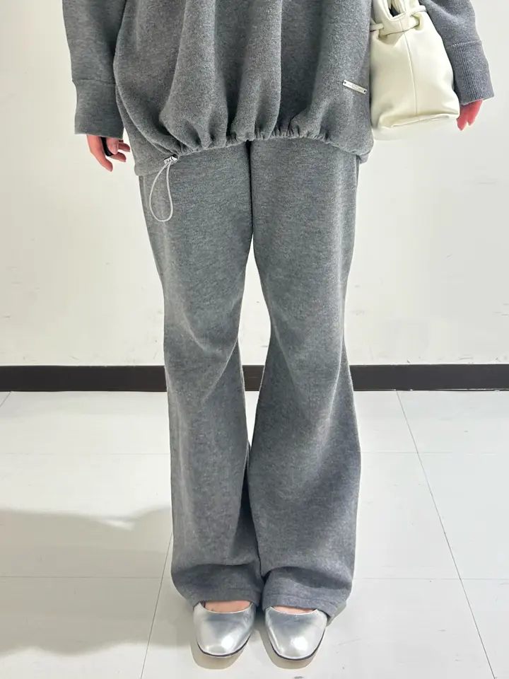 GRACE CONTINENTAL 狩野　珠季 コーディネート画像