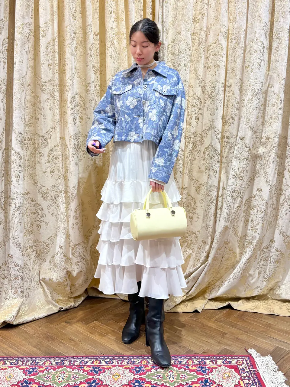  Shiori コーディネート画像