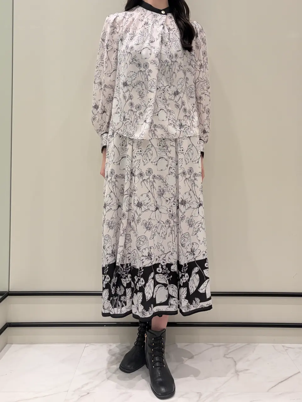 GRACE CONTINENTAL Hotei コーディネート画像