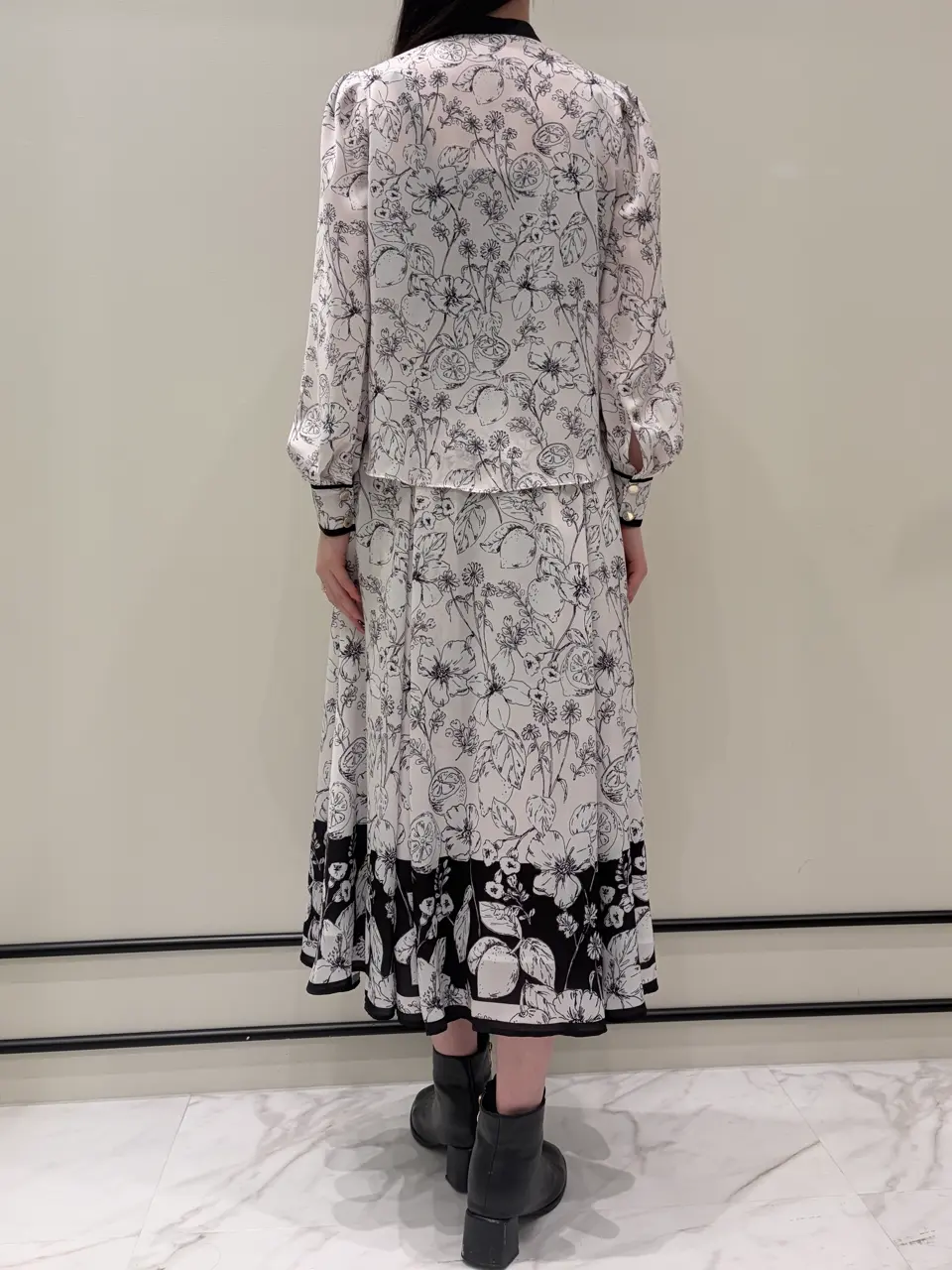 GRACE CONTINENTAL Hotei コーディネート画像