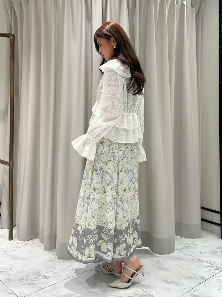 GRACE CONTINENTAL 志田　悠 コーディネート画像