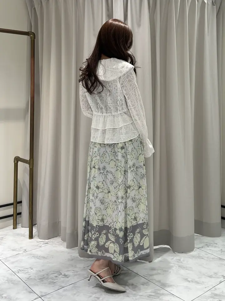 GRACE CONTINENTAL 志田　悠 コーディネート画像