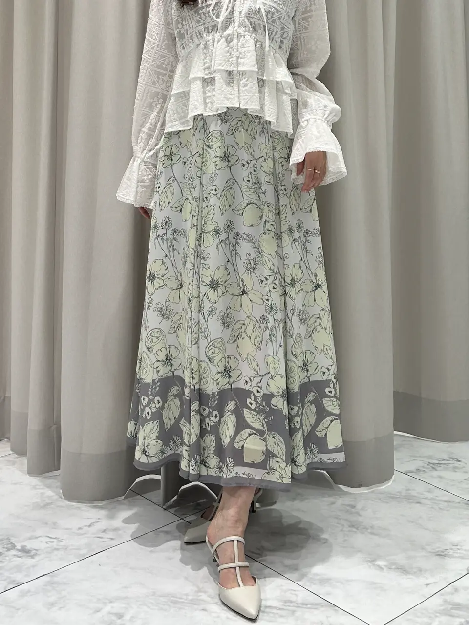 GRACE CONTINENTAL 志田　悠 コーディネート画像